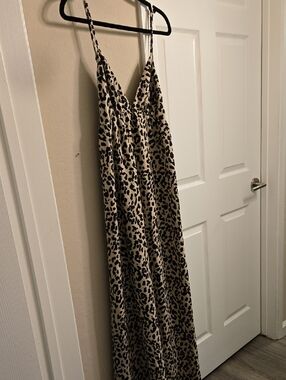 SHEIN Beige and Black Leopard Print Maxi Dress